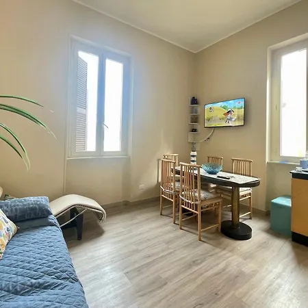 Casa La Fanciulla D'anzio - Centro A Un Passo Dal Mare Apartamento *